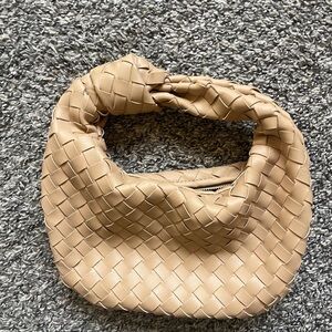 Woven Knotted Hand Bag Purse - Tan